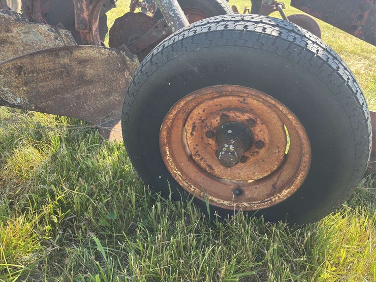 ji-case-pull-type-plow-image-9