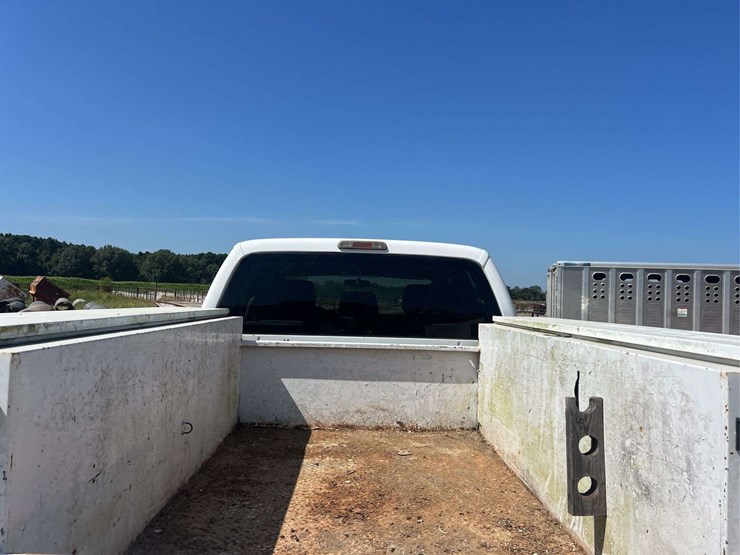 ford-f350-xl-image-14