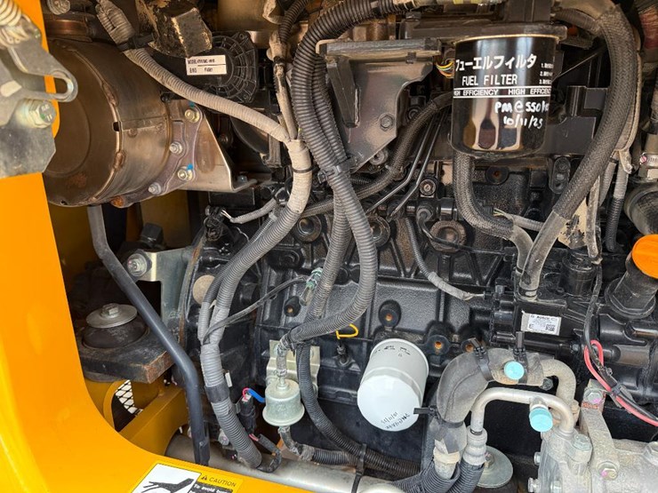 2021-deere-60g-image-43