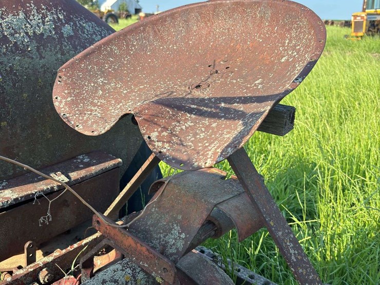 co-op-tractor-image-72