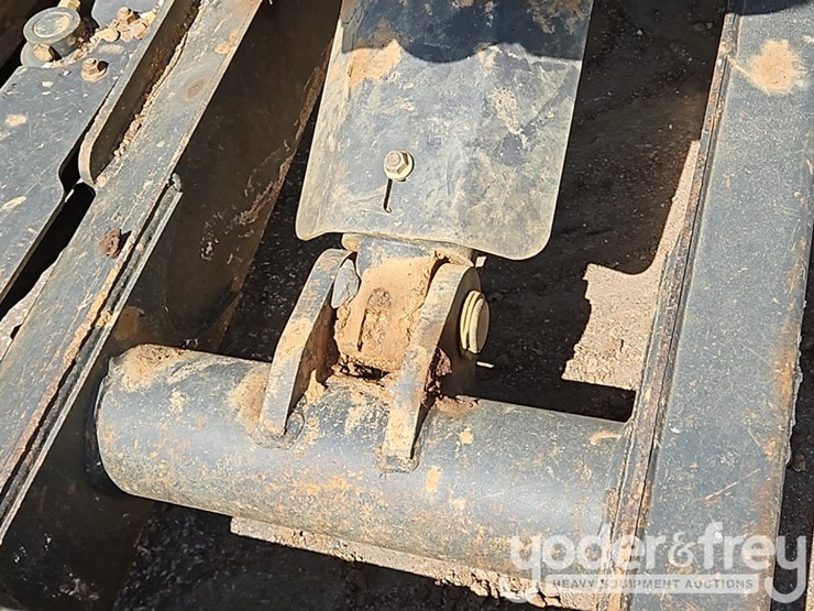 2021-bobcat-e35-image-35