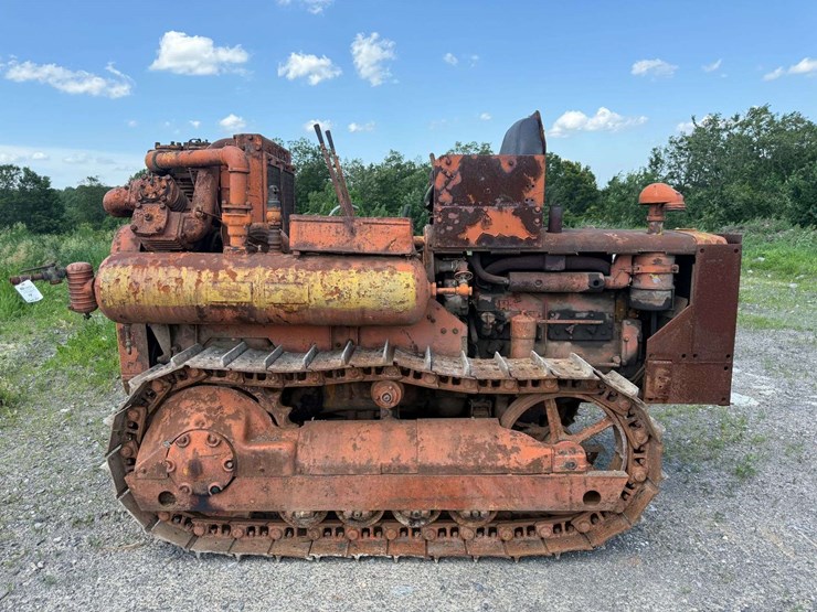 caterpillar-d4-air-compressor-tractor-image-8