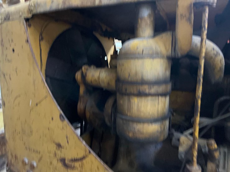 caterpillar-d8-image-41
