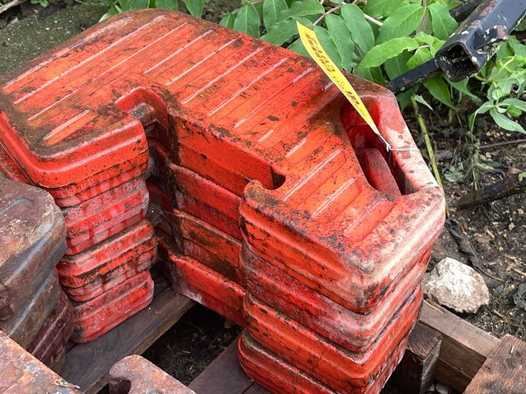 #7483-•-(4)-tractor-weights-image-4