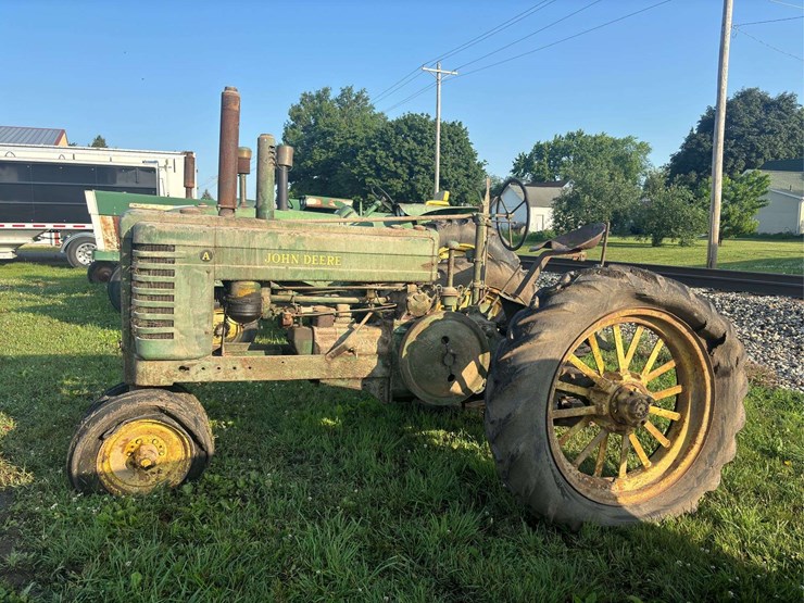 john-deere-model-a-image-2