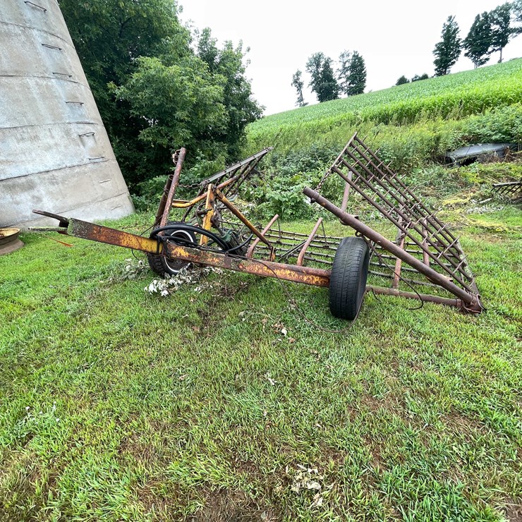 #7455 • Hay Rake