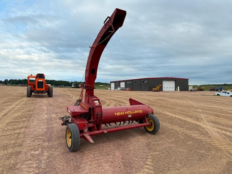 new-holland-38-image-4
