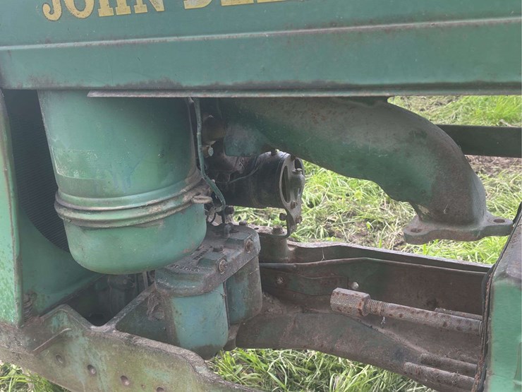 john-deere-70-image-23