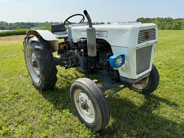 lamborghini-3-cylinder-2200hrs-image-3