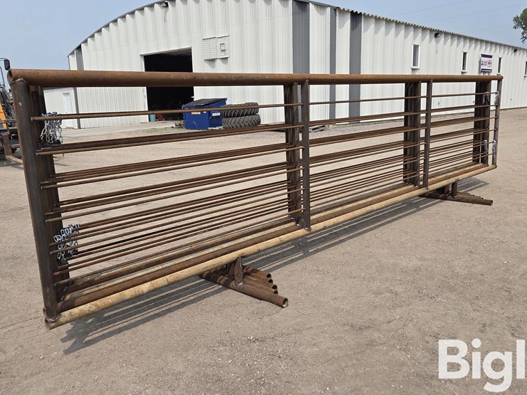 24'-free-standing-panels-(bid-per-unit)-image-5