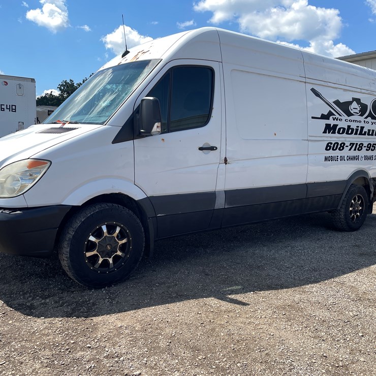 #6276 • 2010 Freightliner Diesel Sprinter Van (Has WI Title)