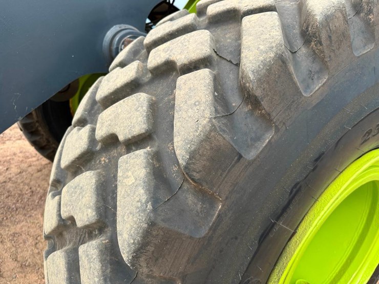 2010-deere-644k-image-10