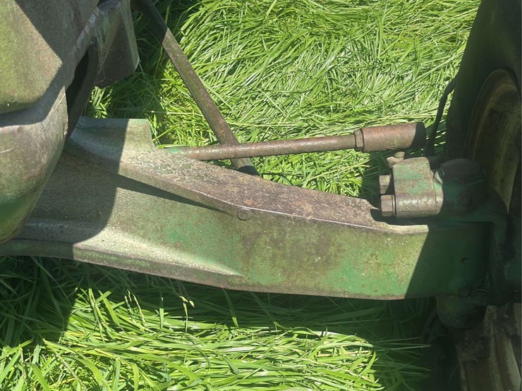 john-deere-70-image-18
