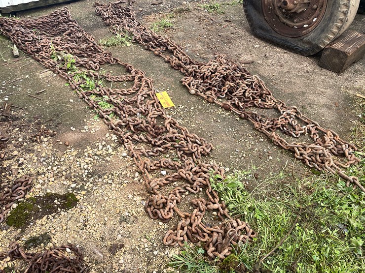 #7484-•-(2)-tire-chains-image-6