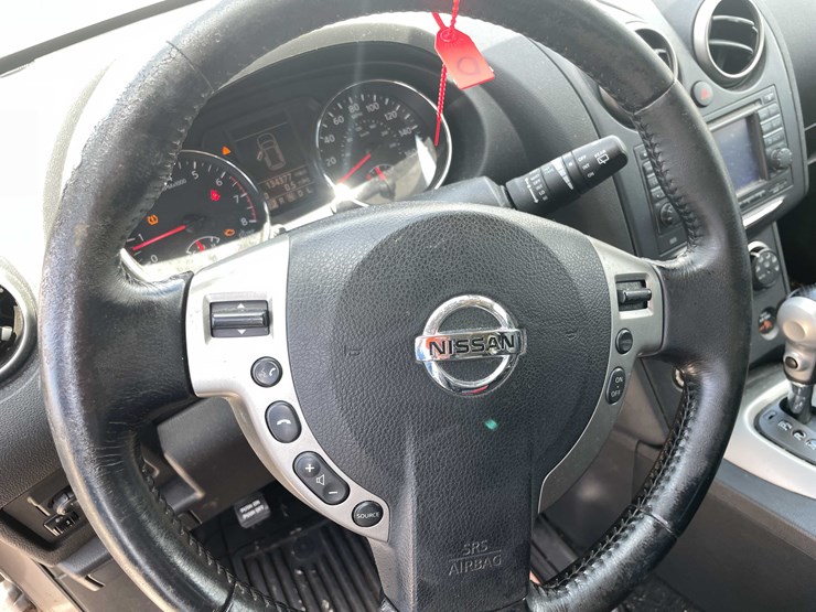 2011-nissan-rogue-image-29