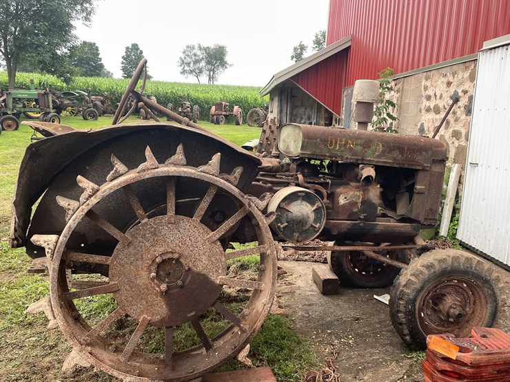 #7485-•-1928-john-deere-tractor-image-5