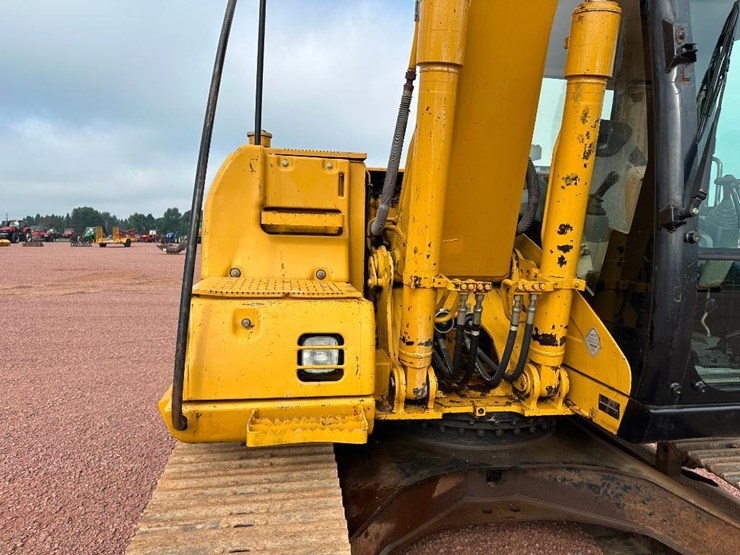 2003-caterpillar-312cl-image-26