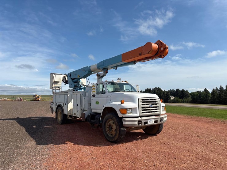 1996-ford-ds-bucket-truck-image-4