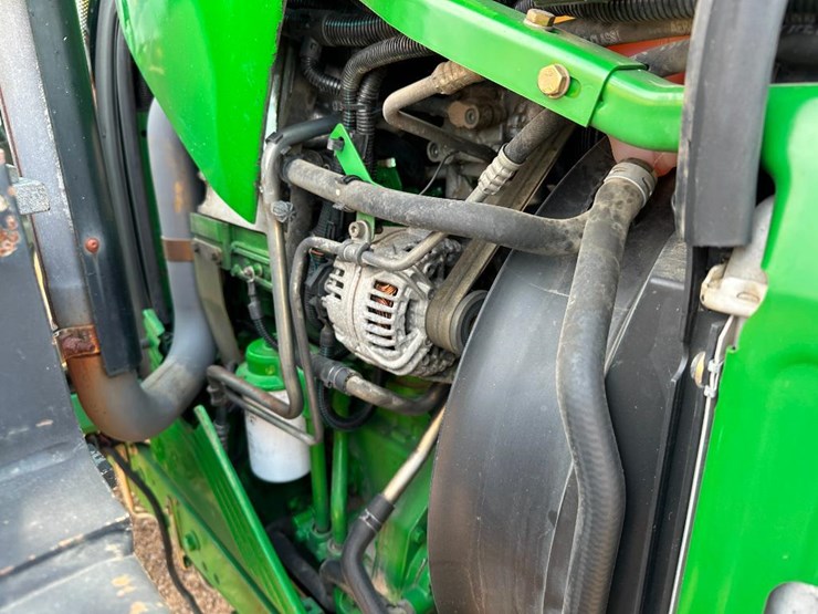 2012-john-deere-6330-image-31