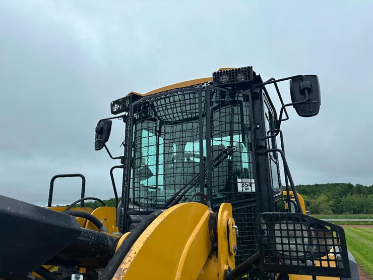 2019-caterpillar-938m-image-18