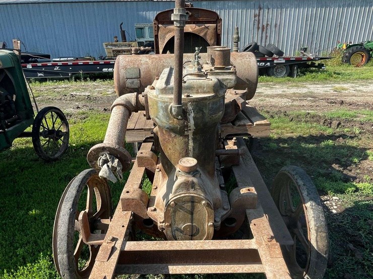 worthington-air-compressor-unit-on-highway-cart-image-4