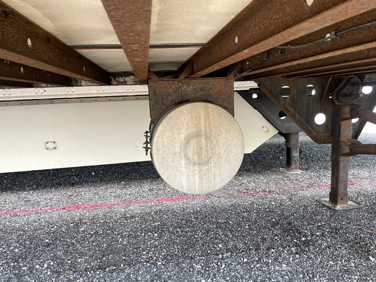 #6284-•-2005-utility-53'-reefer-semi-trailer-(has-wi-title)-image-32