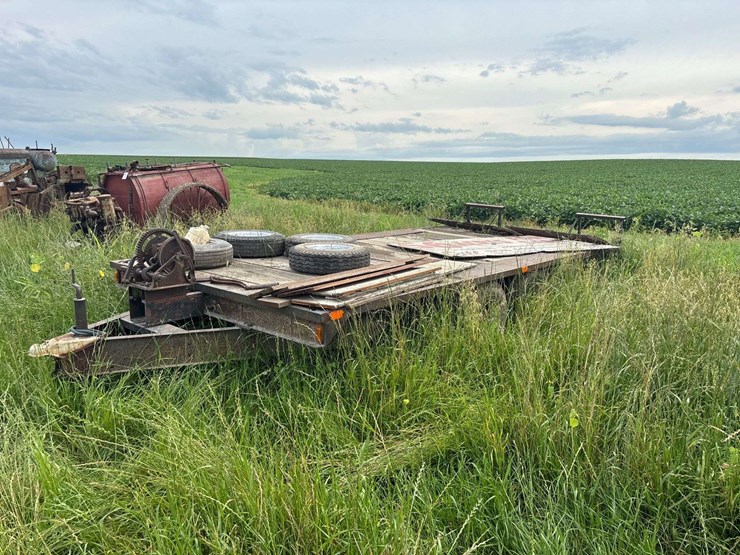 bumper-hitch-18’-deckover-trailer-image-1