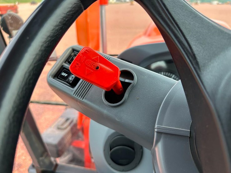 2015-kubota-m110gx-image-59