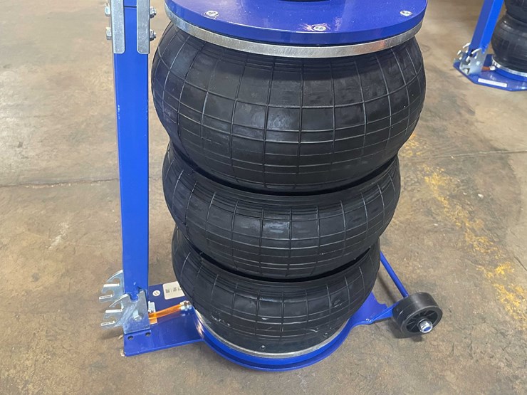 #2081-•-pneumatic-11,000-lb-lift-capacity-air-jack-(pr6)-image-3