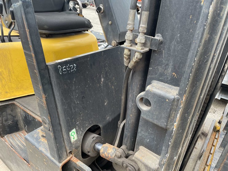 #1365-•-daewoo-5000-lb.-capacity-forklift-(o2)-image-12