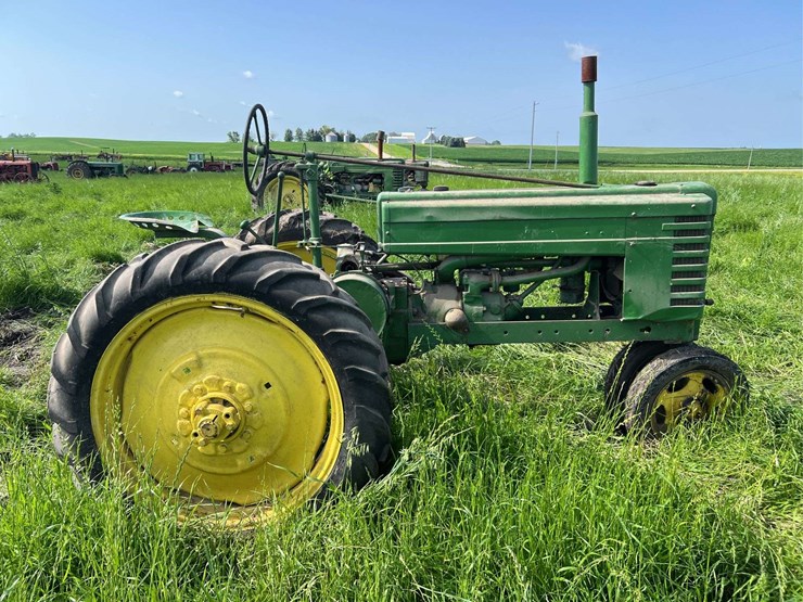 john-deere-h-image-6