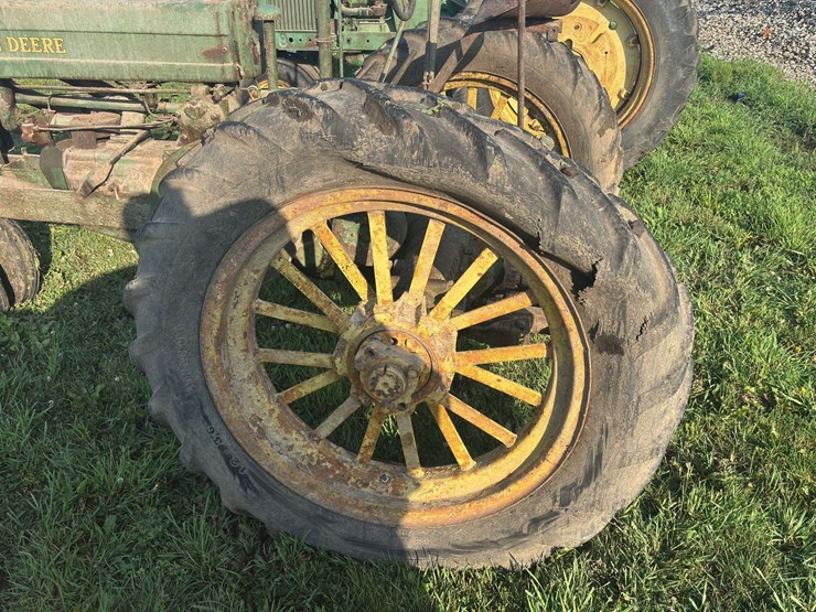 john-deere-model-a-image-25