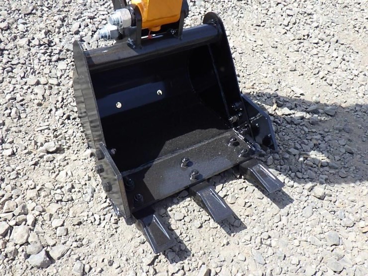 2025-miva-va15-hydraulic-excavator-image-5