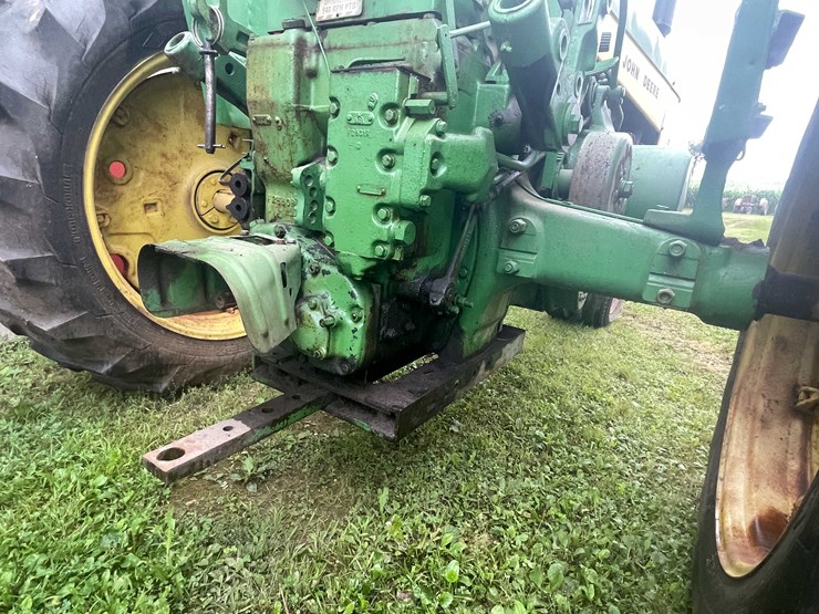 #6685-•-1959---1960-john-deere-tractor-image-5