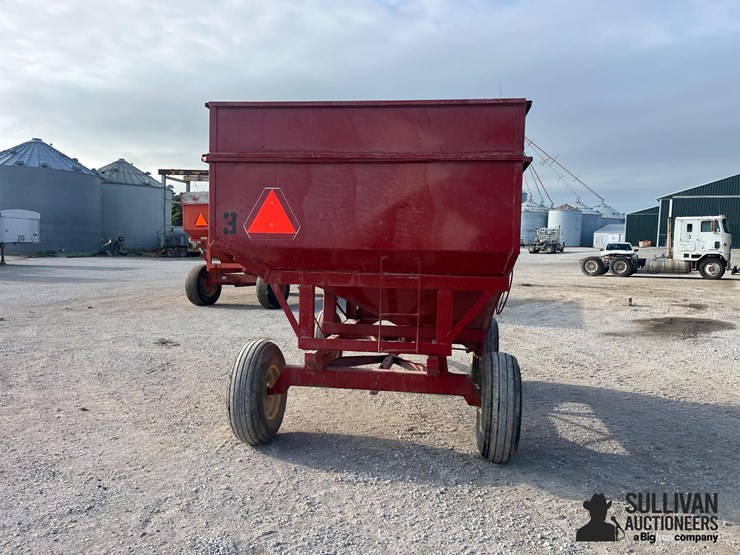 300-bu-gravity-wagon-image-6