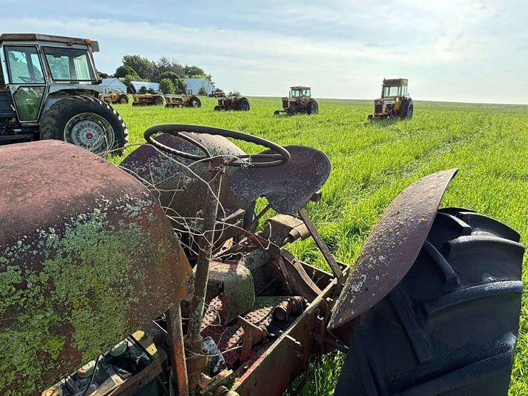 co-op-tractor-image-61