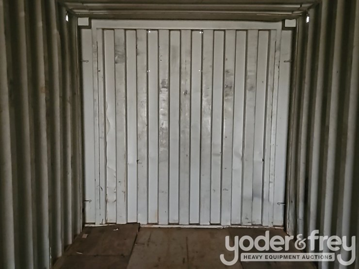 40'-container-single-walk-door,-2-side-doors-image-13