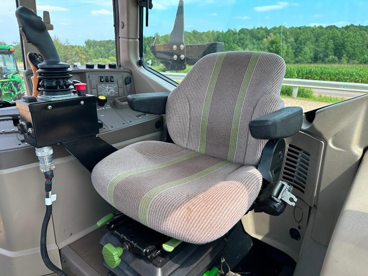 2012-john-deere-6330-image-46