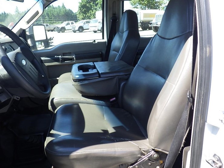 2010-ford-f250-image-18