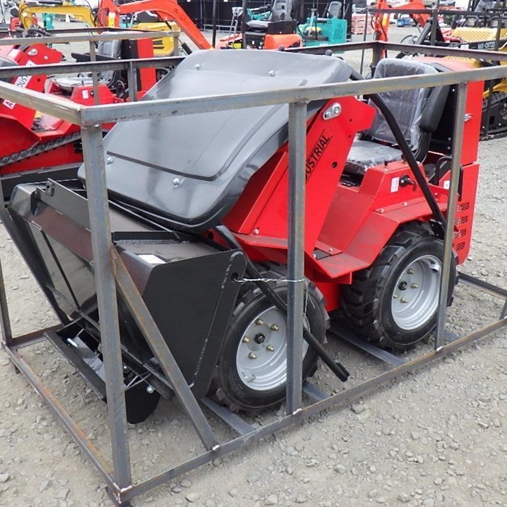 2025 AGT SDA-140W Skid Steer Loader