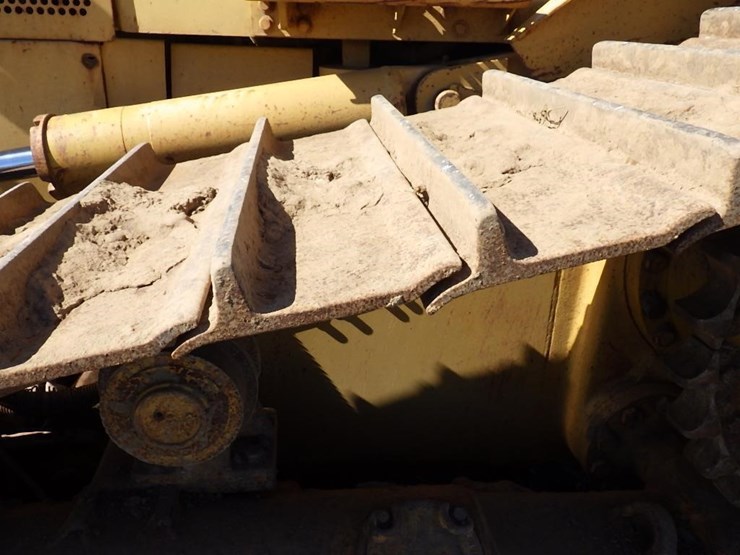 2001-caterpillar-d5m-xl-image-39