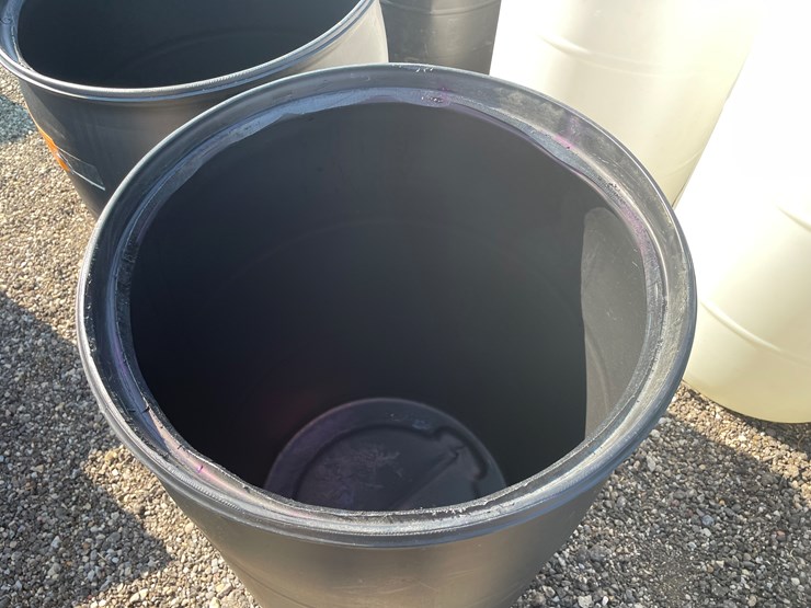 #6344-•-(2)-55-gallon-plastic-drums-image-3