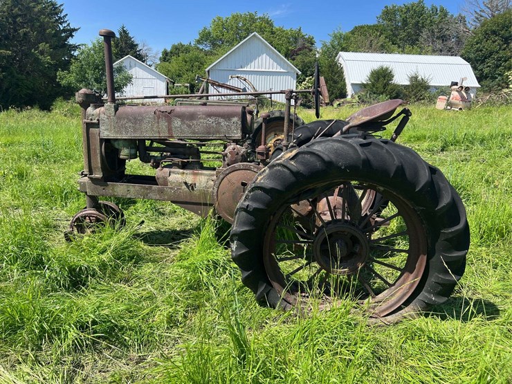 john-deere-model-a-image-2