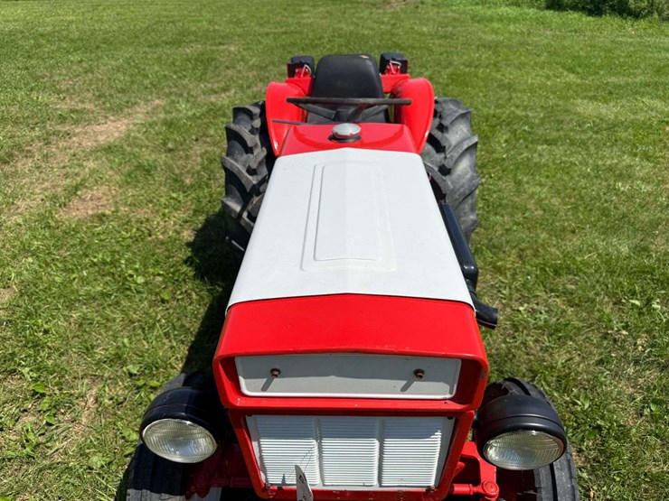 spanish-astoa-vineyard-tractor-nos!-image-12