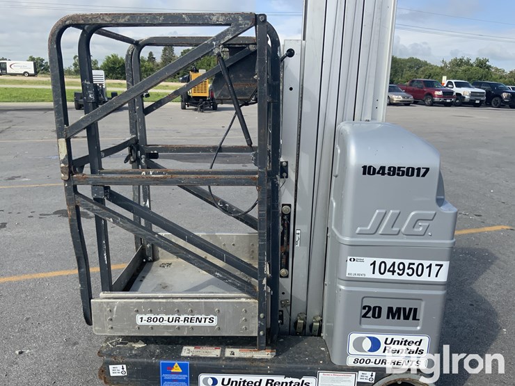 2016-jlg-mvl20-electric-vertical-mast-manlift-image-9