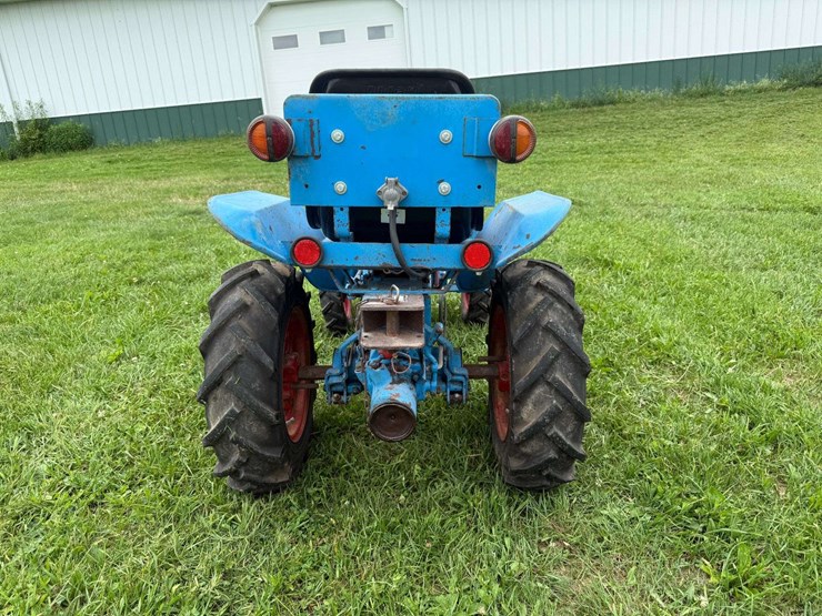 german-gutbrod-garden-tractor-image-6
