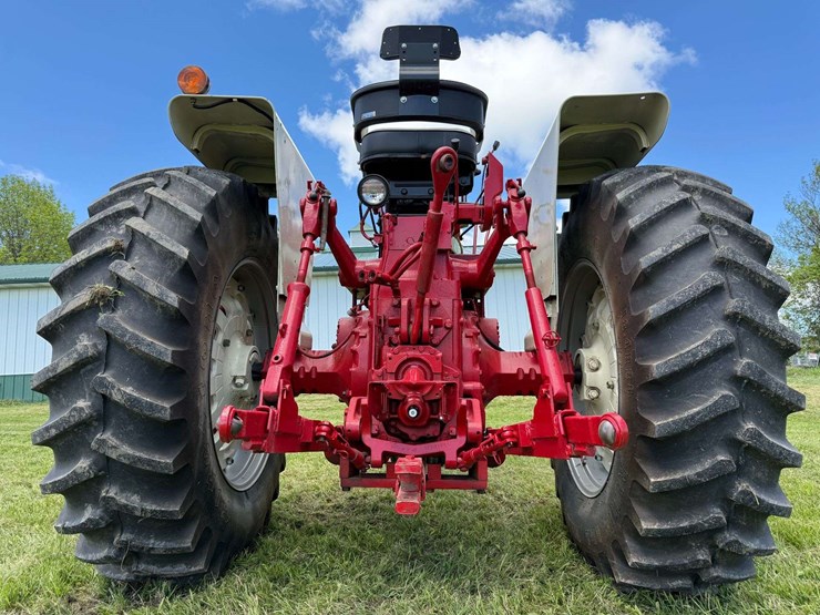 farmall-1206-image-31