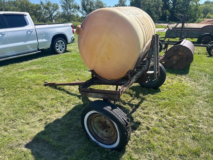 poly-tank-and-trailer-image-3