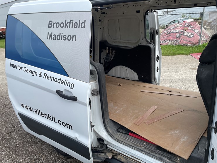 2014-ford-transit-connect-image-26