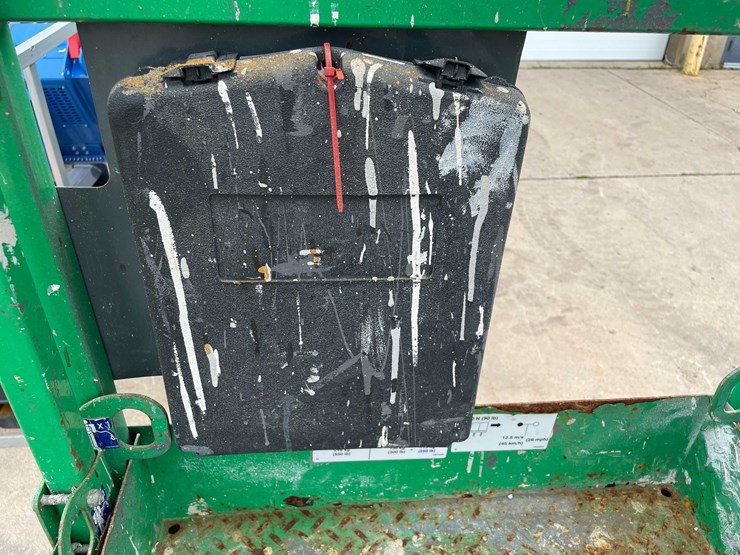 #1368-•-19'-scissor-lift-(o2)-image-36